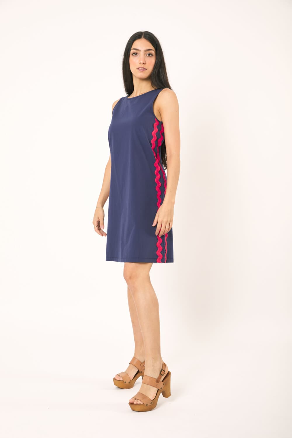 LOK DRESS SLEEVELESS
